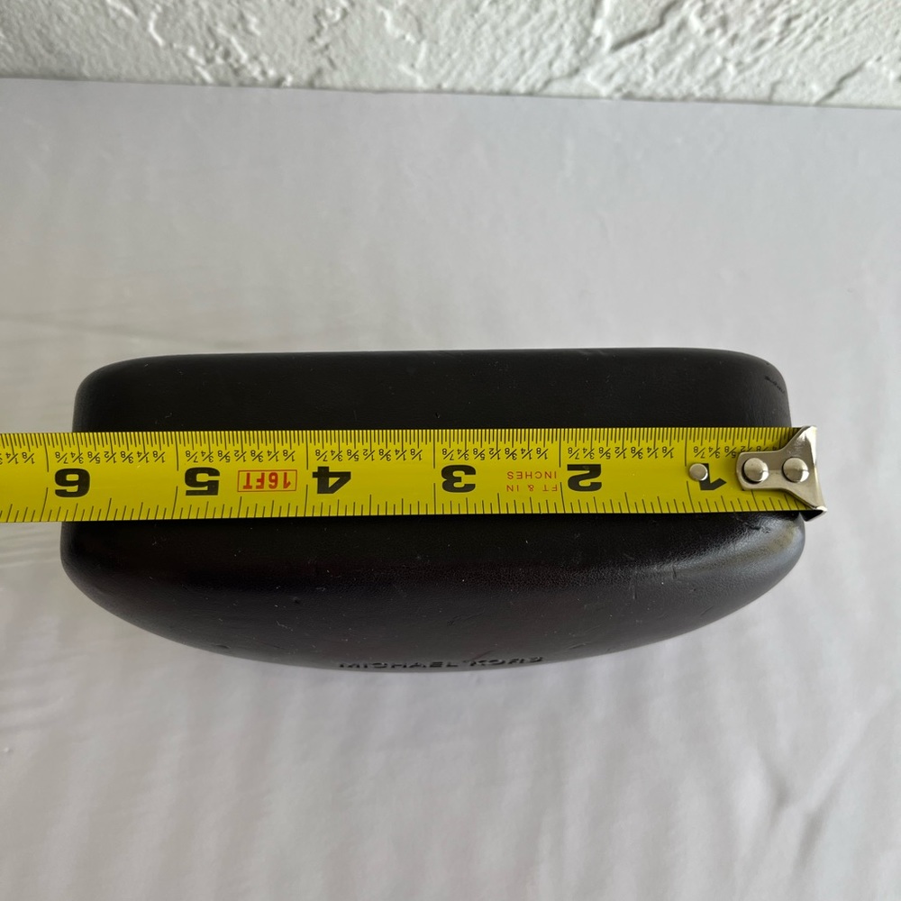 MICHAEL KORS Women Hard Clamshell Sunglasses Case - Picture 14 of 16